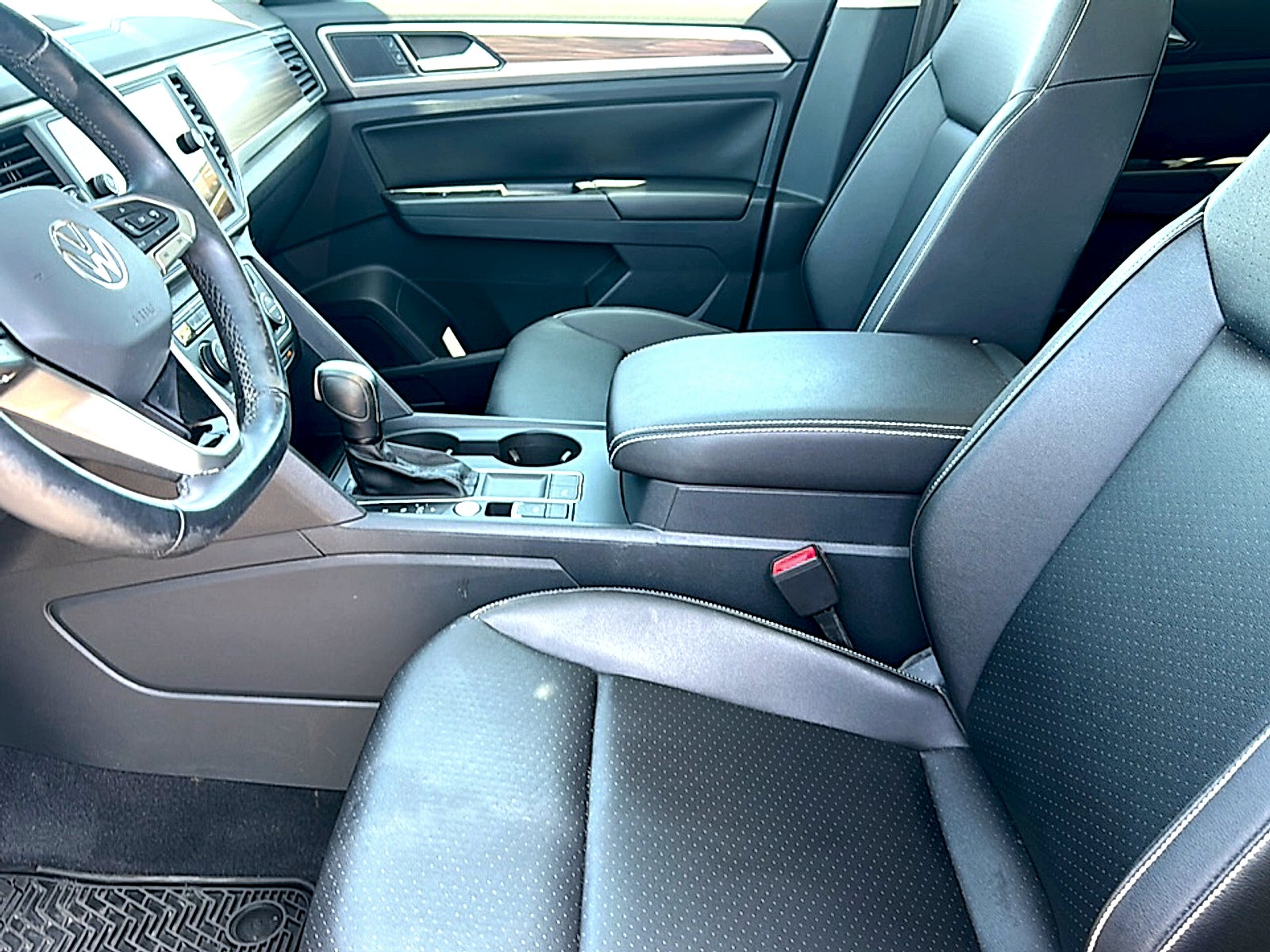 2021 Volkswagen Atlas 3.6L V6 SE W/TECH