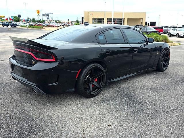 2016 Dodge Charger 4dr Sdn R/T Scat Pack RWD