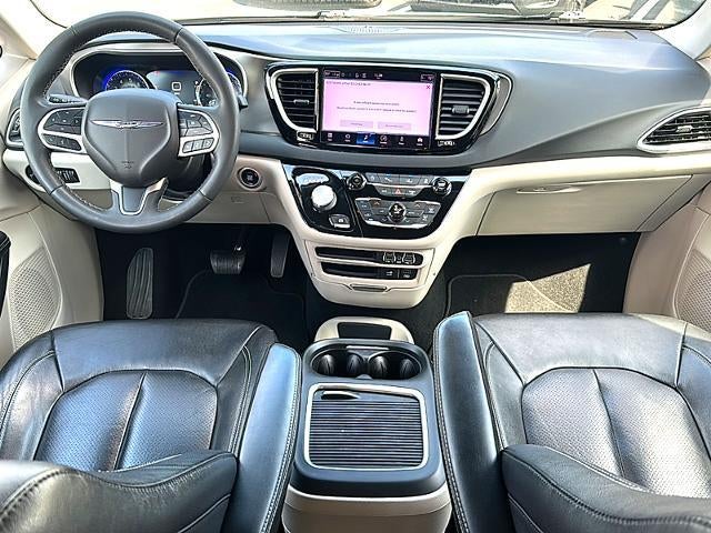 2022 Chrysler Pacifica Touring L FWD
