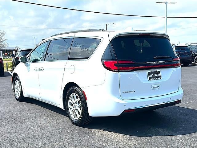 2022 Chrysler Pacifica Touring L FWD