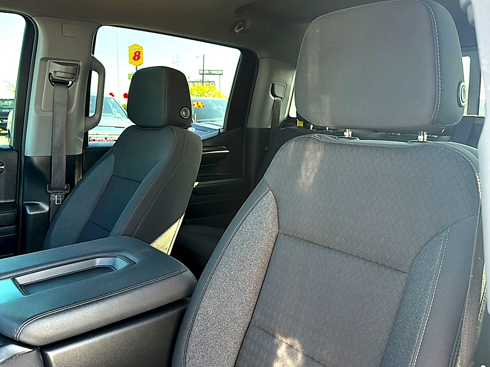 2024 Chevrolet Silverado 1500 Crew Cab Short Box 4-Wheel Drive LT 1LT
