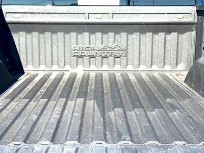 2023 Chevrolet Silverado 1500 4WD Crew Cab Short Bed High Country
