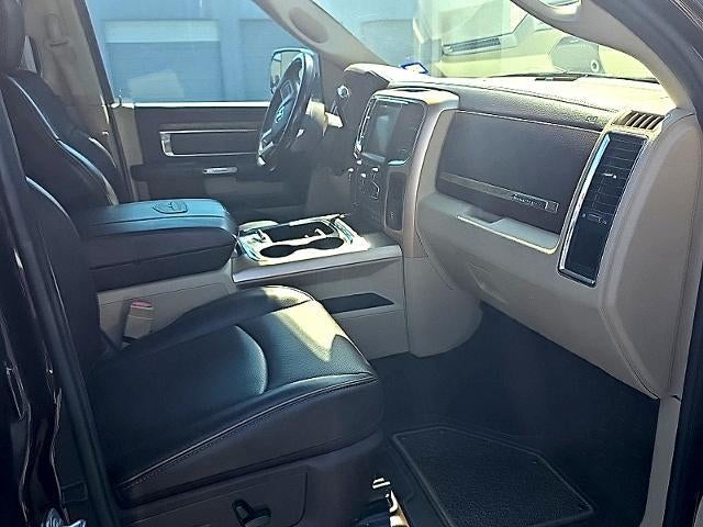 2016 RAM 3500 4WD Mega Cab 6.3 Ft Box Longhorn