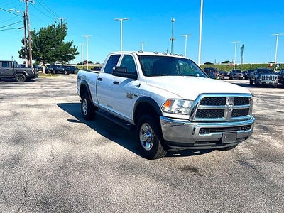 2018 RAM 2500 Tradesman 4x4 Crew Cab 6'4" Box