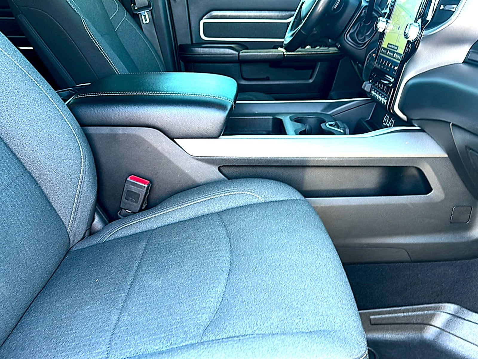 2020 RAM 2500 Big Horn Crew Cab 4x4 6'4" Box