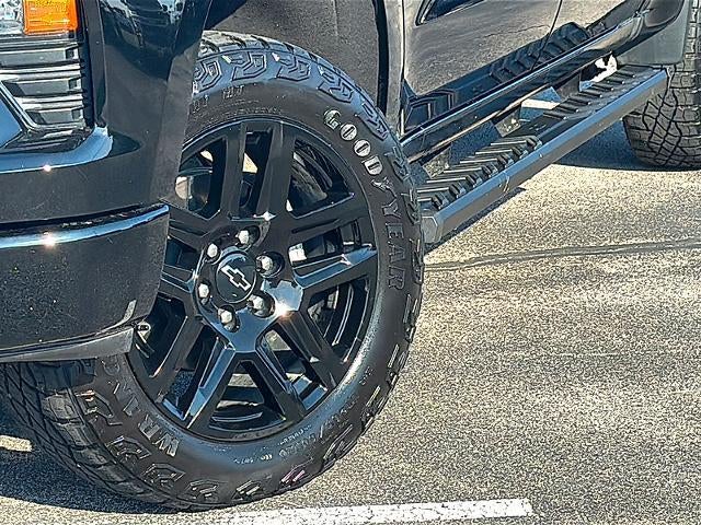2024 Chevrolet Silverado 1500 Crew Cab Short Box 4-Wheel Drive Custom Trail Boss