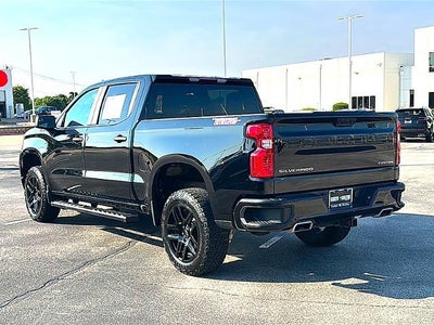 2024 Chevrolet Silverado 1500 Crew Cab Short Box 4-Wheel Drive Custom Trail Boss