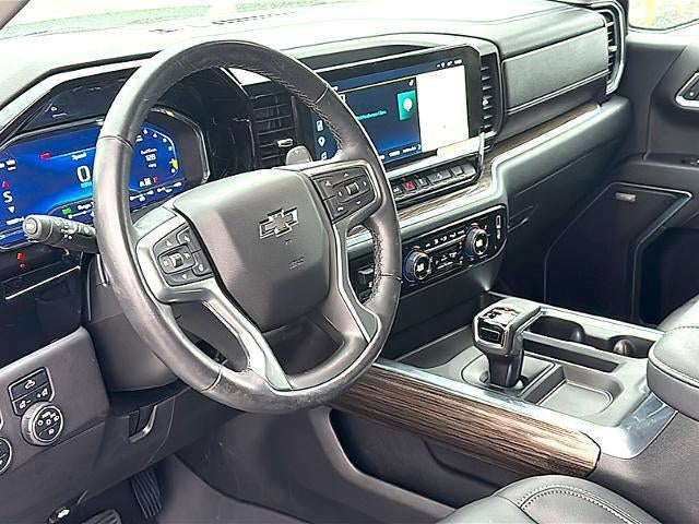 2022 Chevrolet Silverado 1500 Crew Cab Short Box 4-Wheel Drive RST