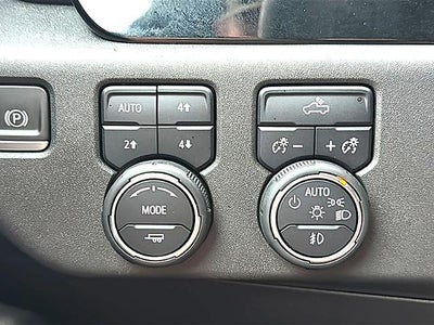 2022 Chevrolet Silverado 1500 Crew Cab Short Box 4-Wheel Drive RST