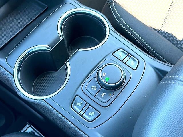 2024 GMC Terrain FWD 4dr SLE