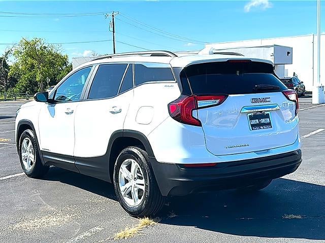 2024 GMC Terrain FWD 4dr SLE