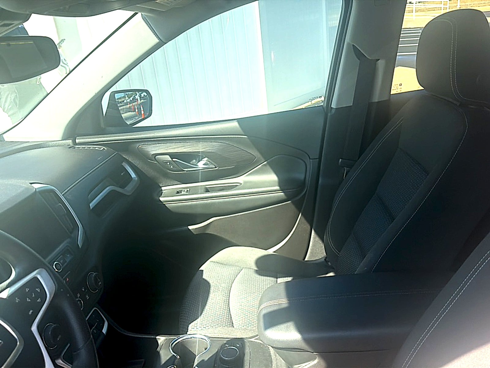 2024 GMC Terrain FWD SLE
