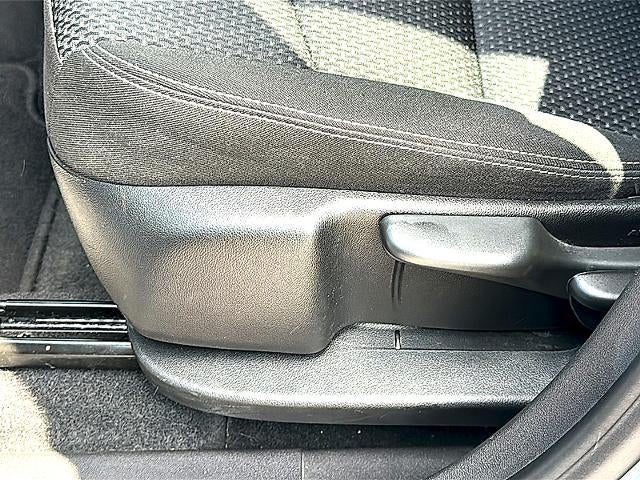 2024 GMC Terrain FWD 4dr SLE