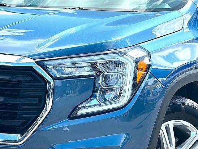 2024 GMC Terrain FWD 4dr SLE