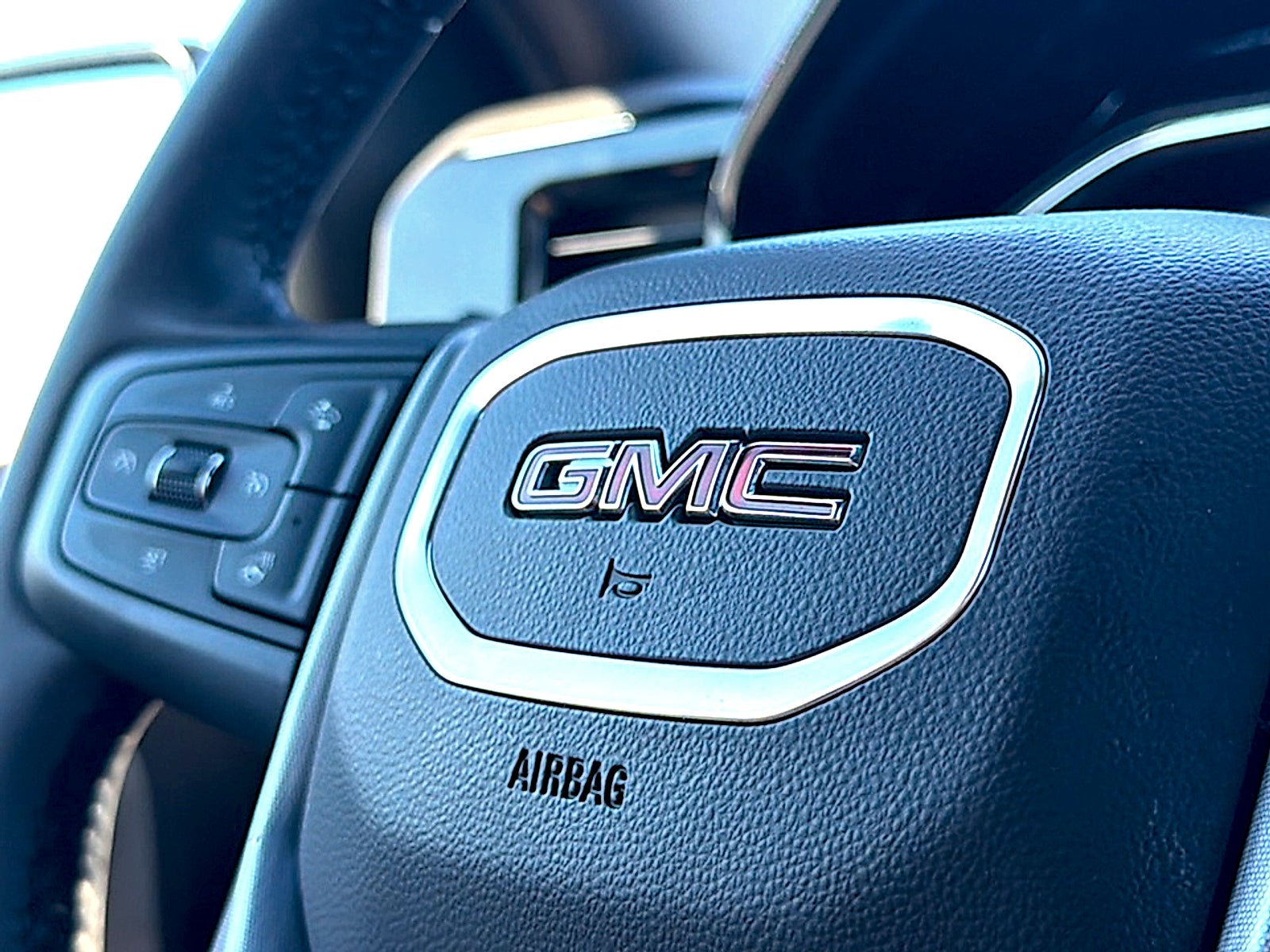2024 GMC Sierra 1500 4WD Crew Cab Short Box SLT