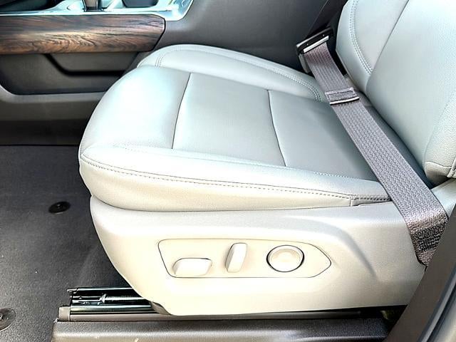 2026 GMC Sierra 1500 Crew Cab Short Box 4-Wheel Drive SLT