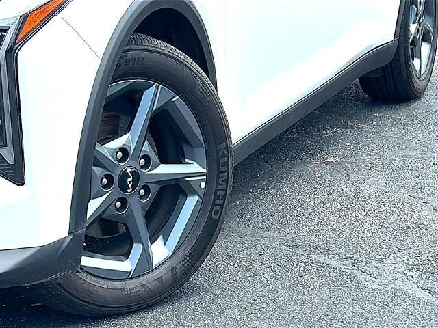 2025 Kia K4 LXS FWD