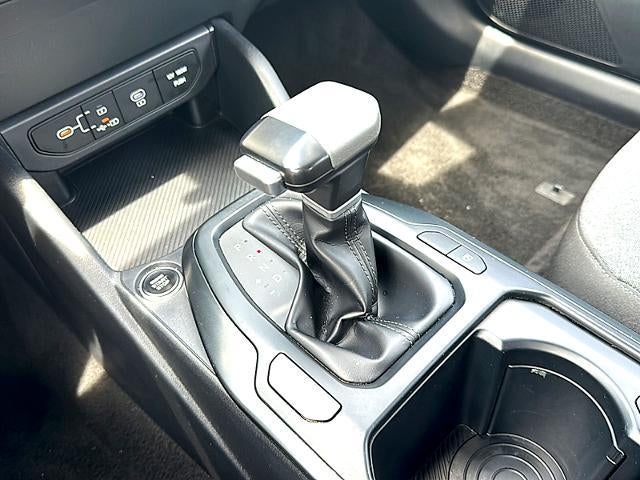2025 Kia K4 LXS FWD