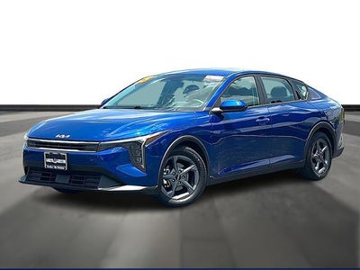 2025 Kia K4 LXS FWD