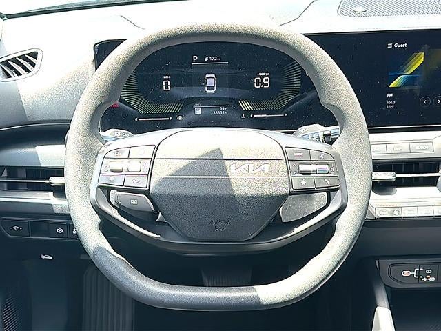 2025 Kia K4 LXS FWD