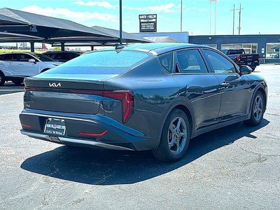 2025 Kia K4 LXS FWD