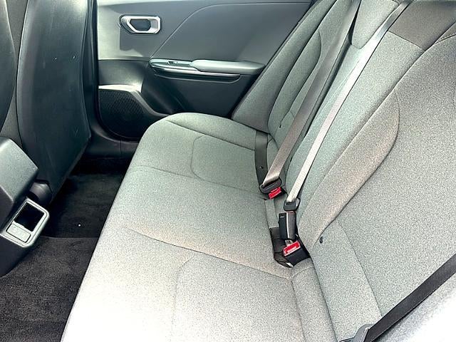 2025 Kia K4 LXS FWD