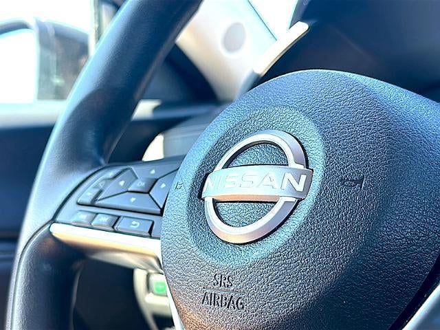 2024 Nissan Sentra SV CVT
