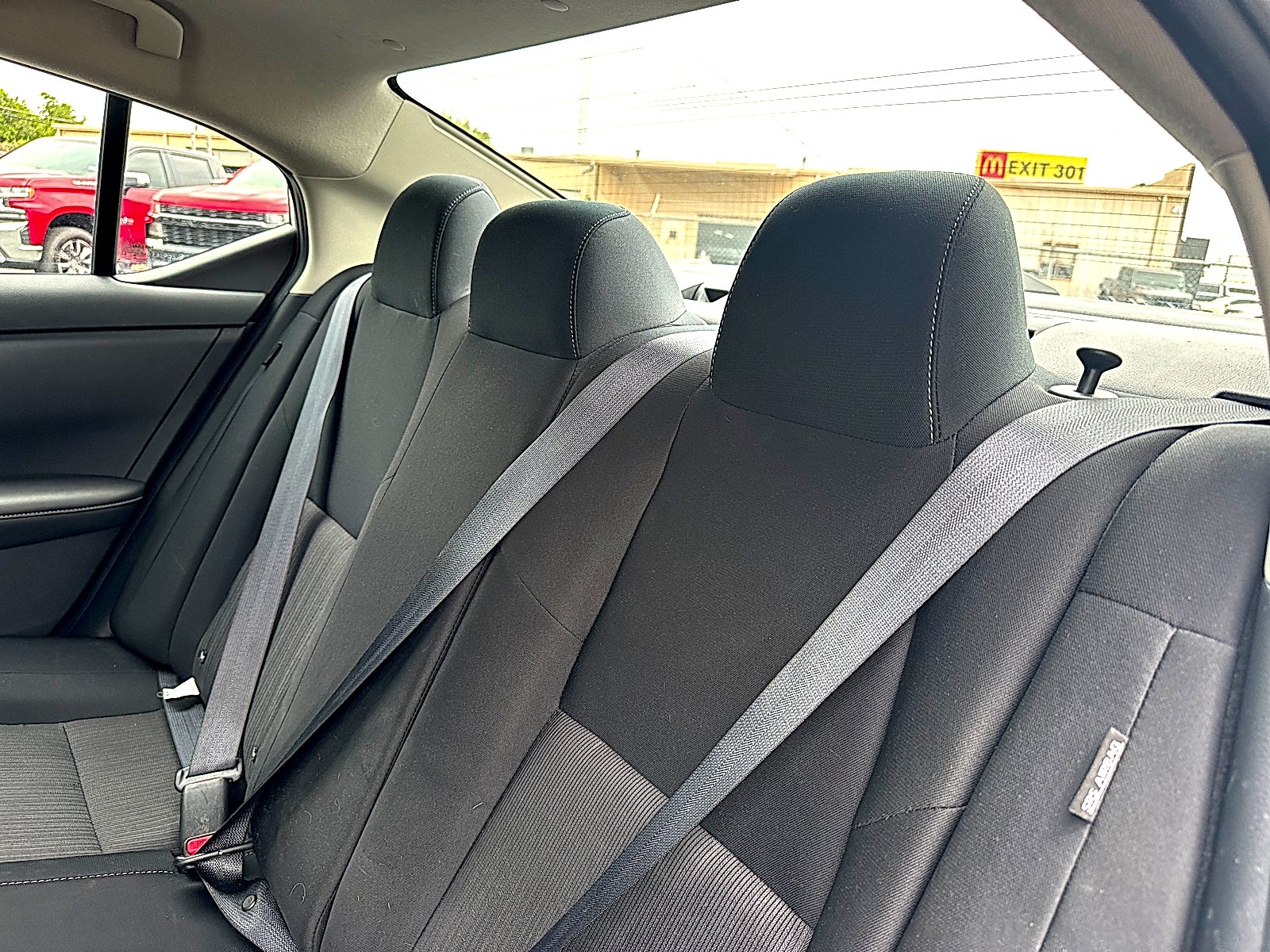 2025 Nissan Sentra SV CVT