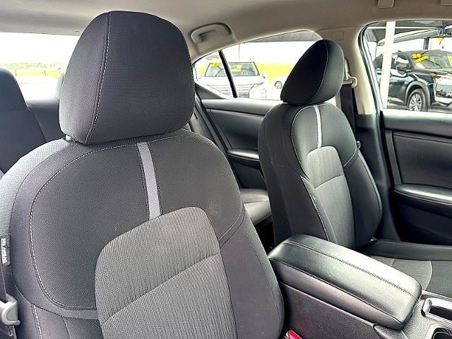 2025 Nissan Sentra SV CVT