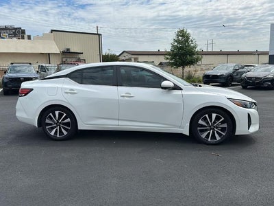 2024 Nissan Sentra SV CVT