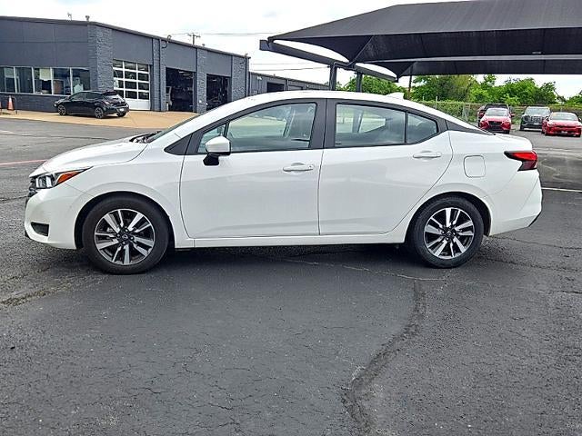 2024 Nissan Versa SV CVT
