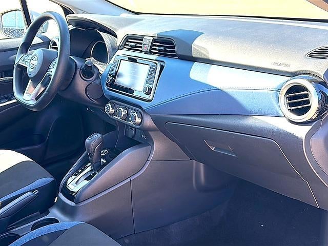 2025 Nissan Versa SV CVT