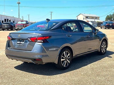 2025 Nissan Versa SV CVT