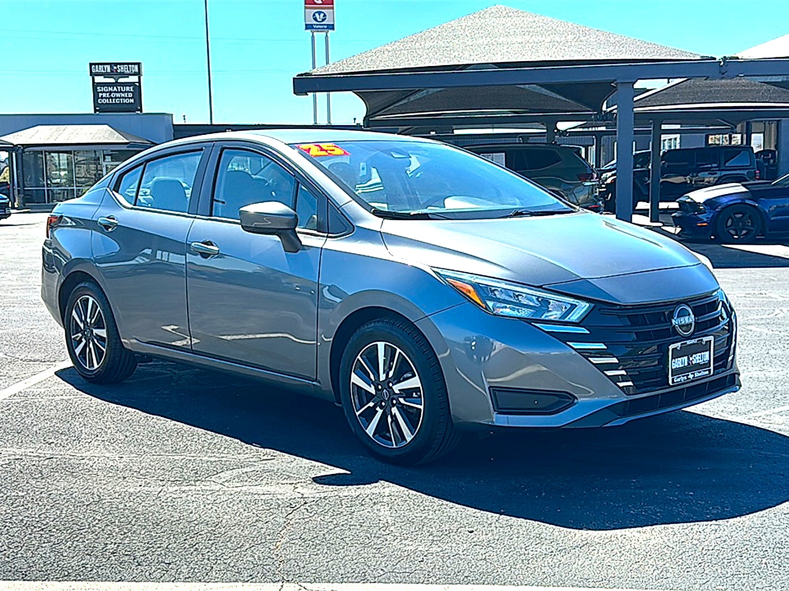 2025 Nissan Versa 1.6 SV