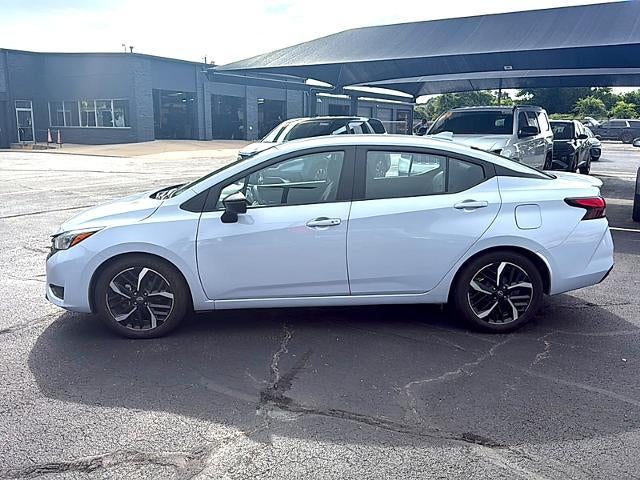 2025 Nissan Versa SR CVT