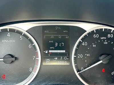 2025 Nissan Kicks Play S FWD