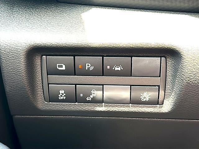 2025 Nissan Kicks Play S FWD