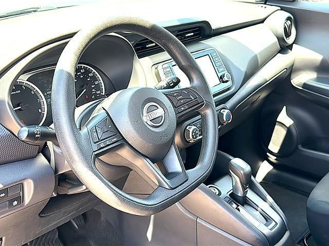 2025 Nissan Kicks Play S FWD