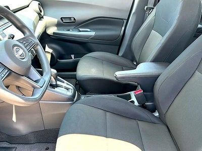 2025 Nissan Kicks Play S FWD