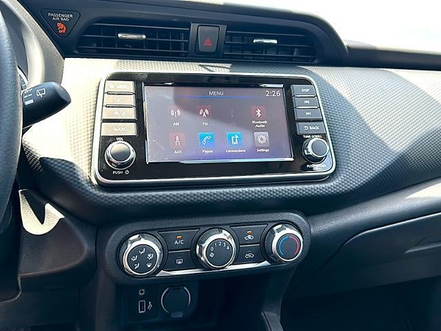 2025 Nissan Kicks Play S FWD