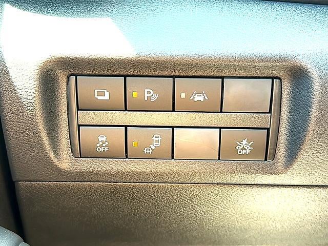 2025 Nissan Kicks Play S FWD