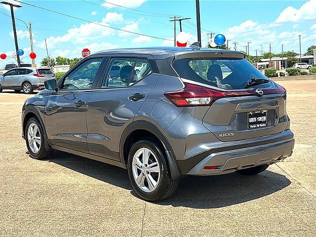 2025 Nissan Kicks Play S FWD