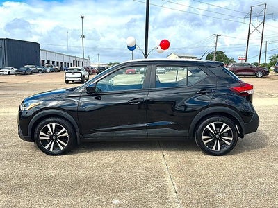 2019 Nissan Kicks SV FWD