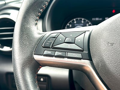 2023 Nissan Kicks SR Xtronic CVT