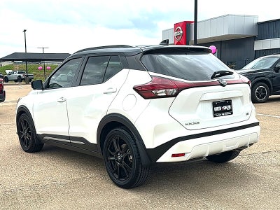 2023 Nissan Kicks SR Xtronic CVT
