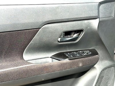 2026 Nissan Kicks S FWD