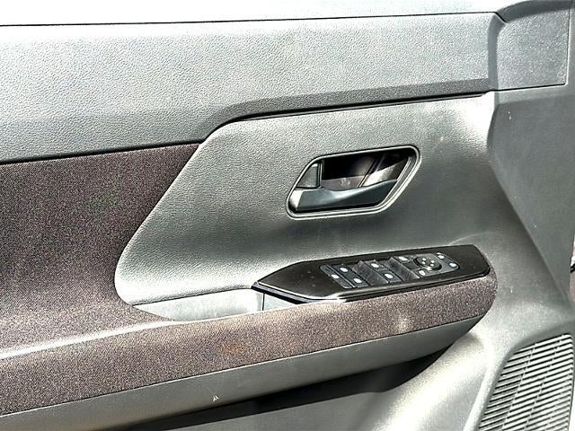 2026 Nissan Kicks S FWD