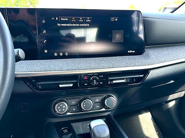 2026 Nissan Kicks S FWD