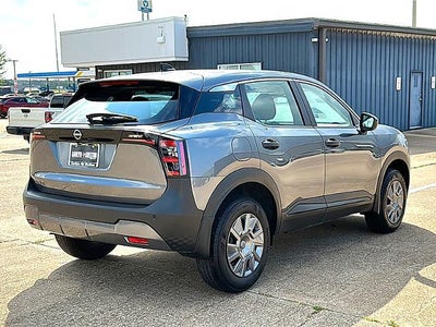 2026 Nissan Kicks S FWD