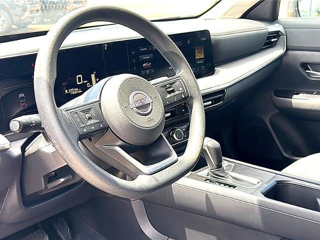 2025 Nissan Kicks SV FWD
